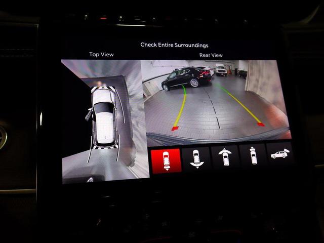 Photo of 2023 Midnight Sky Jeep Grand Cherokee