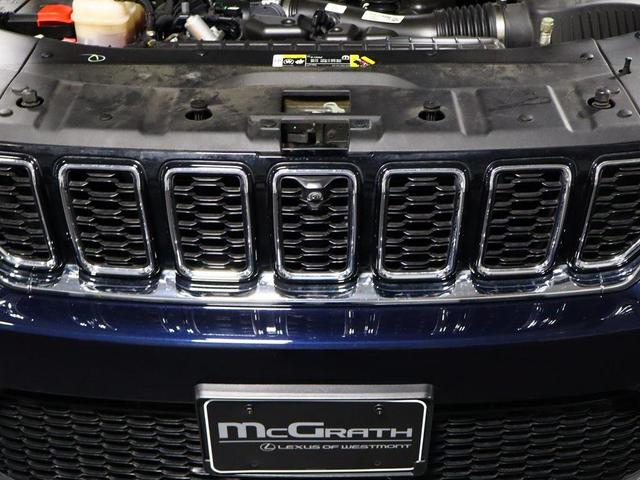 Photo of 2023 Midnight Sky Jeep Grand Cherokee
