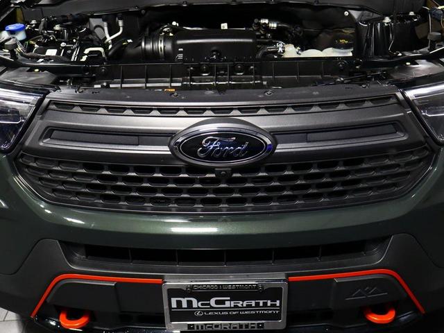 Photo of 2022 FORGED GREEN METALLIC Ford Explorer