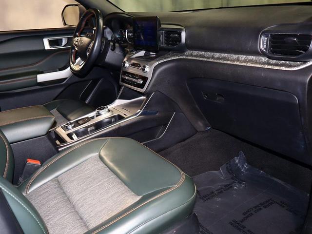 Photo of 2022 FORGED GREEN METALLIC Ford Explorer