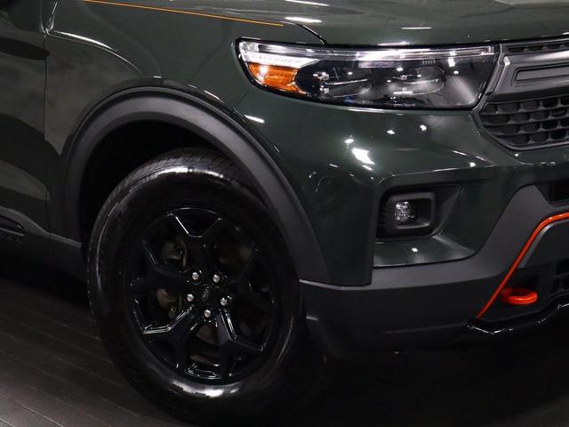 Photo of 2022 FORGED GREEN METALLIC Ford Explorer