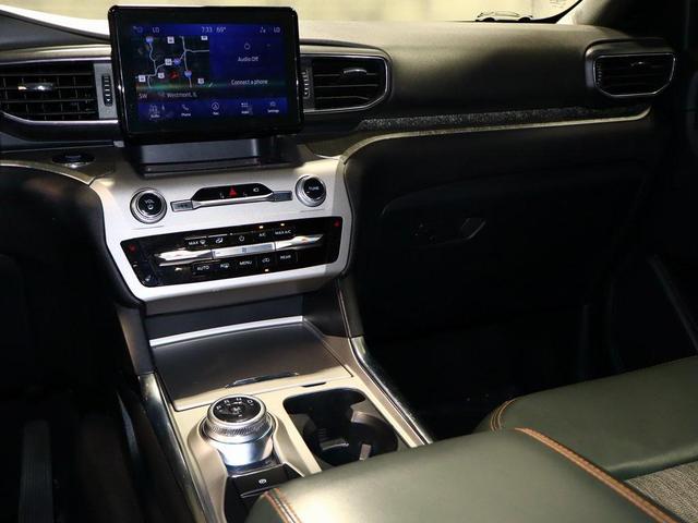 Photo of 2022 FORGED GREEN METALLIC Ford Explorer