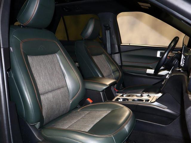 Photo of 2022 FORGED GREEN METALLIC Ford Explorer