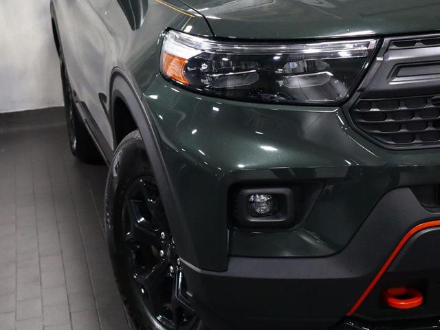 Photo of 2022 FORGED GREEN METALLIC Ford Explorer