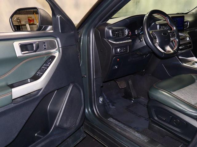 Photo of 2022 FORGED GREEN METALLIC Ford Explorer