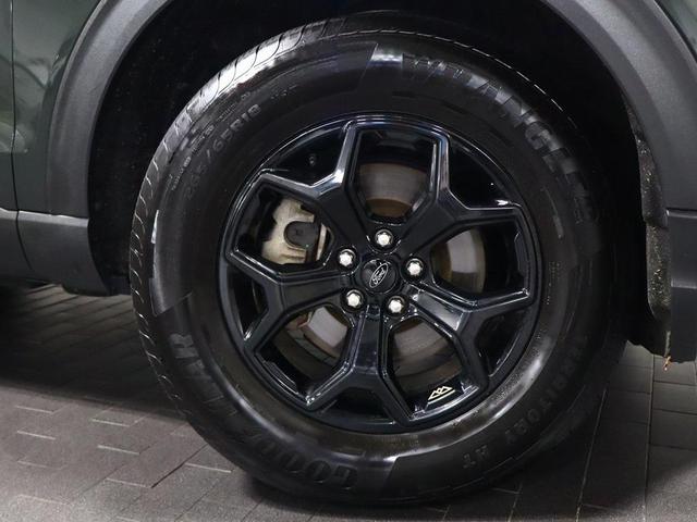 Photo of 2022 FORGED GREEN METALLIC Ford Explorer
