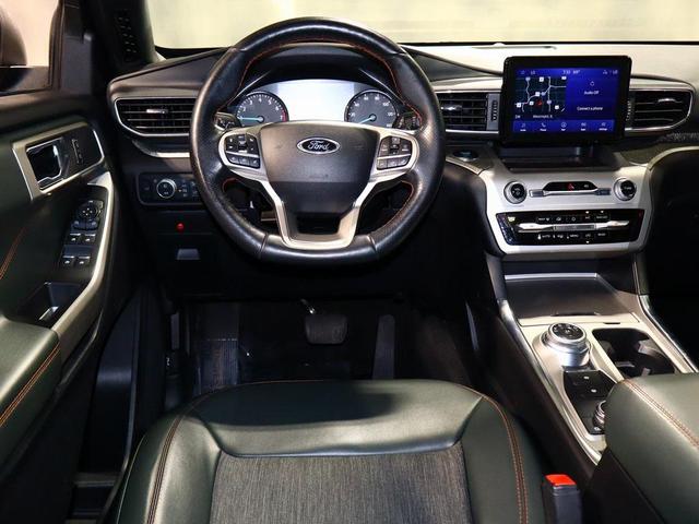Photo of 2022 FORGED GREEN METALLIC Ford Explorer