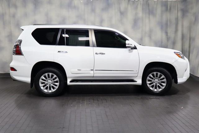 Photo of 2017 Starfire Pearl Lexus GX 460