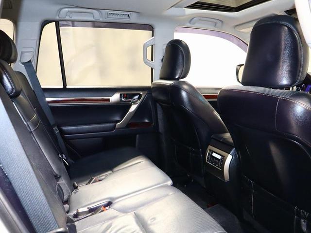 Photo of 2017 Starfire Pearl Lexus GX 460