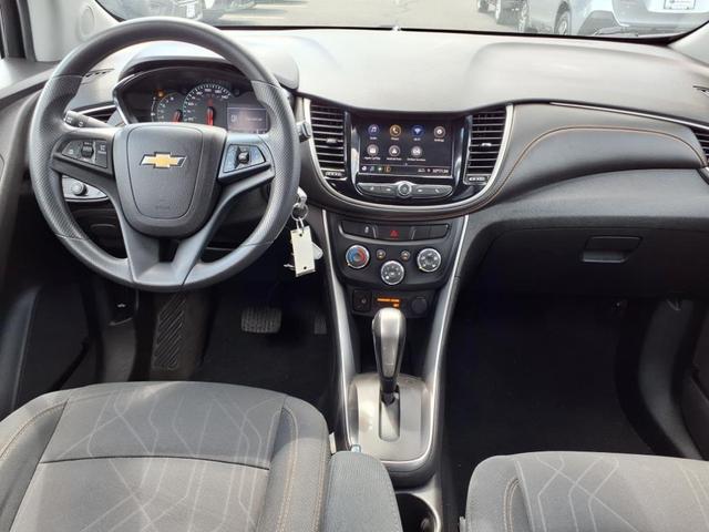 Photo of 2020 Summit White Chevrolet Trax