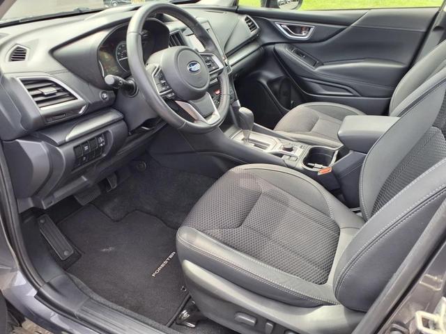 Photo of 2021 Magnetite Gray Metallic Subaru Forester