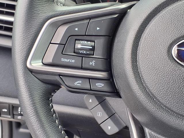 Photo of 2022 Crystal White Pearl Subaru Legacy