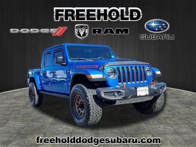 Photo of 2020 Hydro Blue Pearlcoat Jeep Gladiator