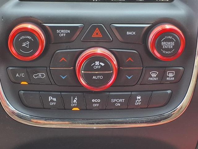 Photo of 2017 Pearl Dodge Durango
