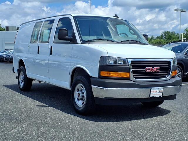2023 GMC Savana 2500