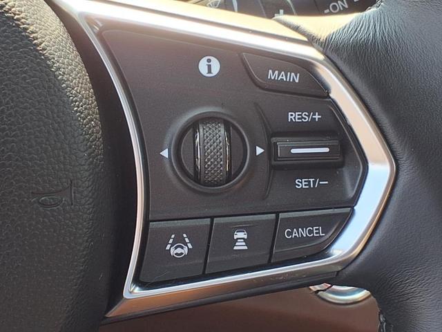 Photo of 2019 White Diamond Pearl Acura RDX