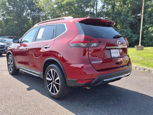 Photo of 2020 Scarlet Ember Nissan Rogue