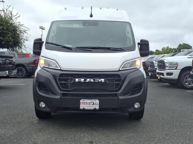 Photo of 2025 Bright White Clearcoat RAM ProMaster 2500