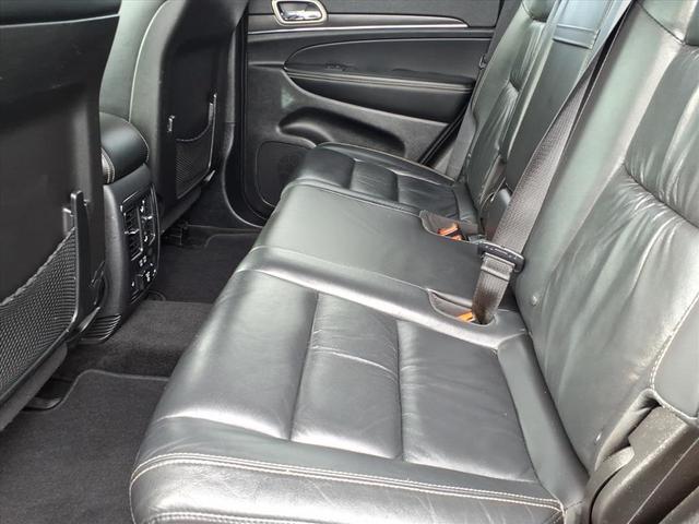 Photo of 2015 True Blue Pearlcoat Jeep Grand Cherokee