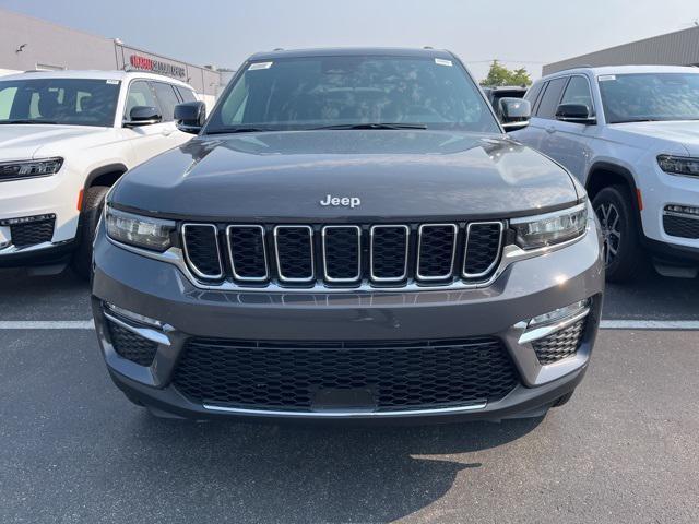 Photo of 2025 Baltic Gray Metallic Clearcoat Jeep Grand Cherokee