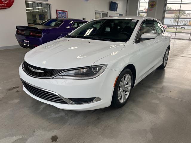 2015 Chrysler 200