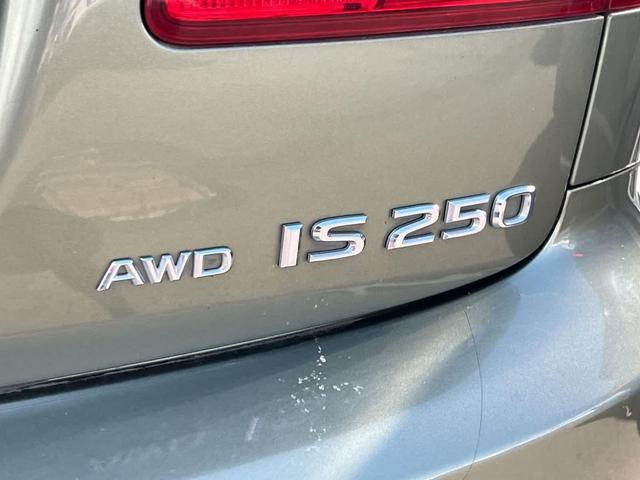 Photo of 2006 Desert Sage Metallic Lexus IS 250