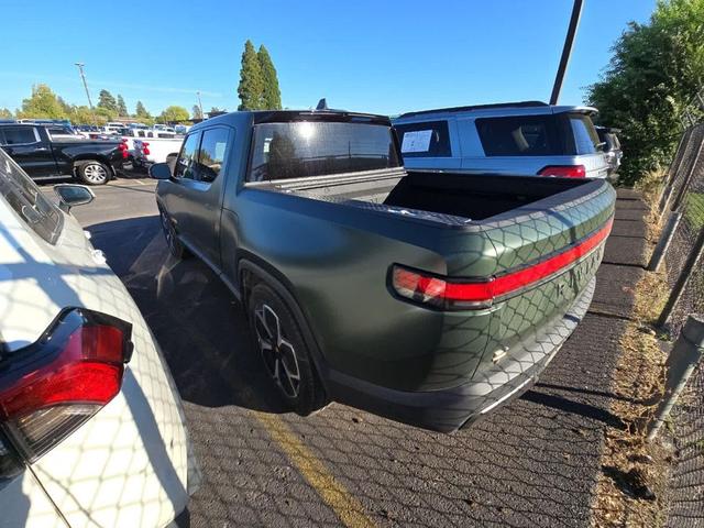 Photo of 2022 Green Rivian R1T