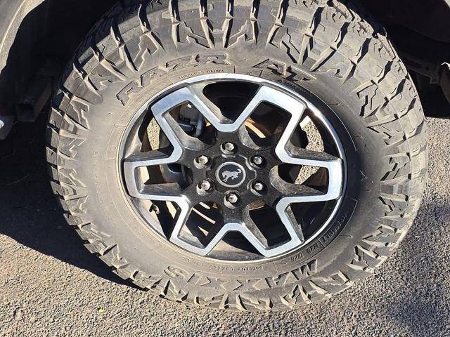 Photo of 2022 Hot Pepper Red Metallic Tinted Clearcoat Ford Bronco