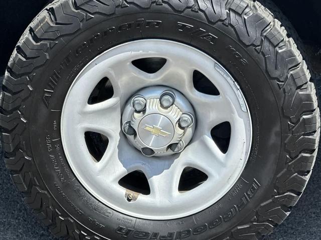 Photo of 2016 Summit White Chevrolet Silverado 1500