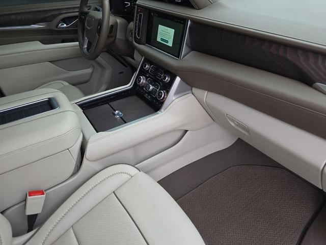 Photo of 2023 Midnight Blue Metallic GMC Yukon