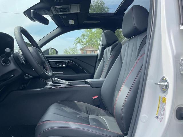 Photo of 2025 Platinum White Pearl Acura ADX