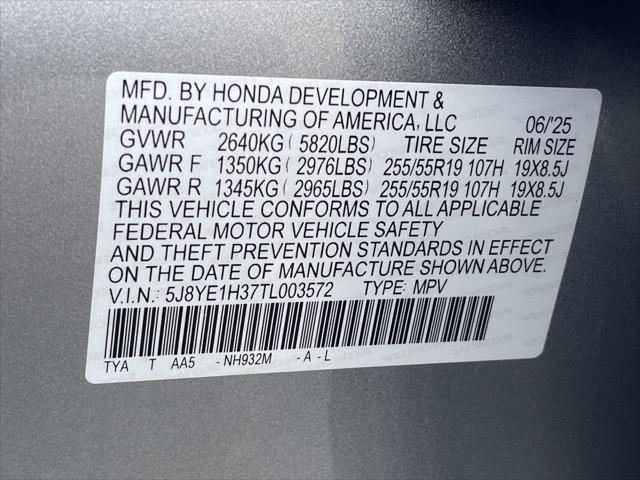 Photo of 2026 Solar Silver Metallic Acura MDX