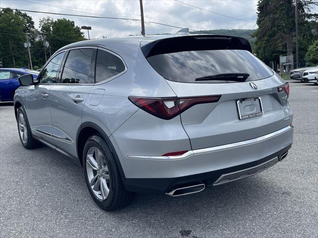 Photo of 2026 Solar Silver Metallic Acura MDX