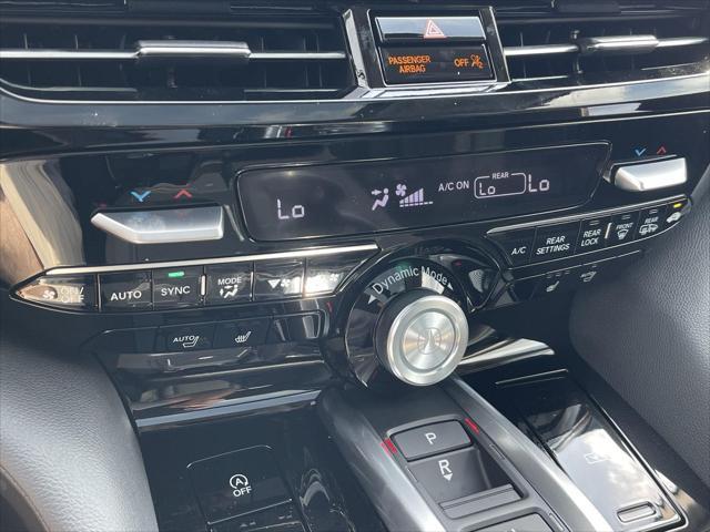 Photo of 2026 Solar Silver Metallic Acura MDX