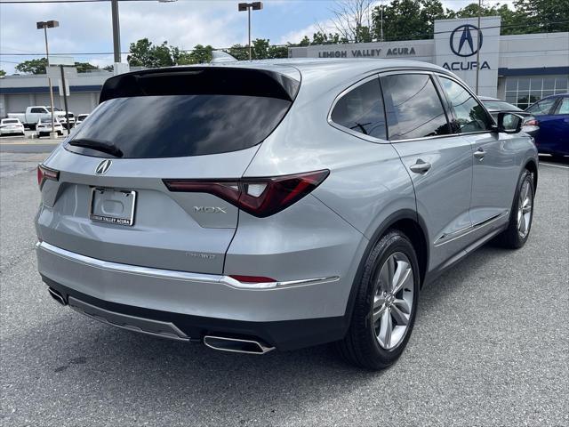Photo of 2026 Solar Silver Metallic Acura MDX