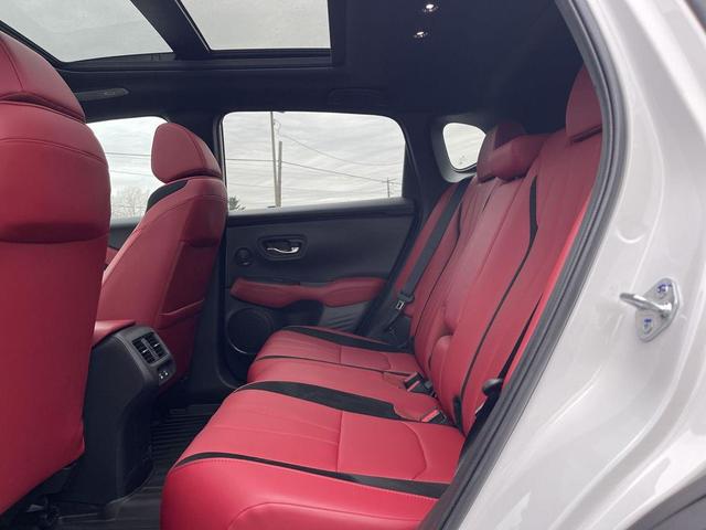 Photo of 2025 Platinum White Pearl Acura ADX
