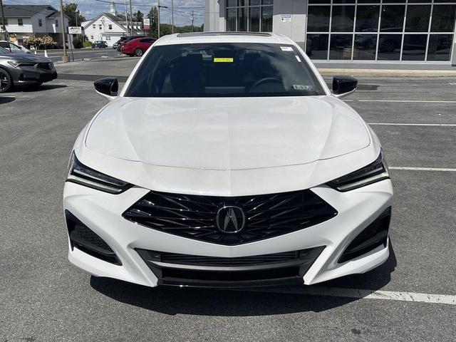 Photo of 2025 Platinum White Pearl Acura TLX