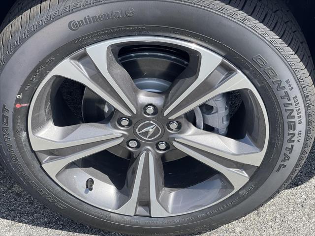 Photo of 2025 Solar Silver Metallic Acura RDX