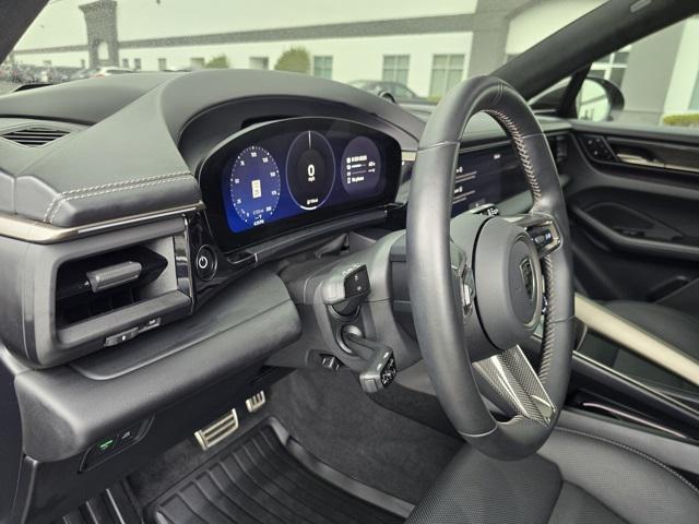 Photo of 2024 Copper Ruby Metallic Porsche Macan