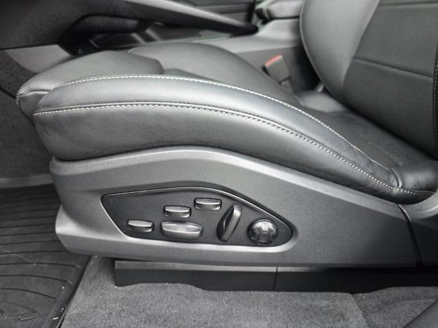 Photo of 2024 Copper Ruby Metallic Porsche Macan