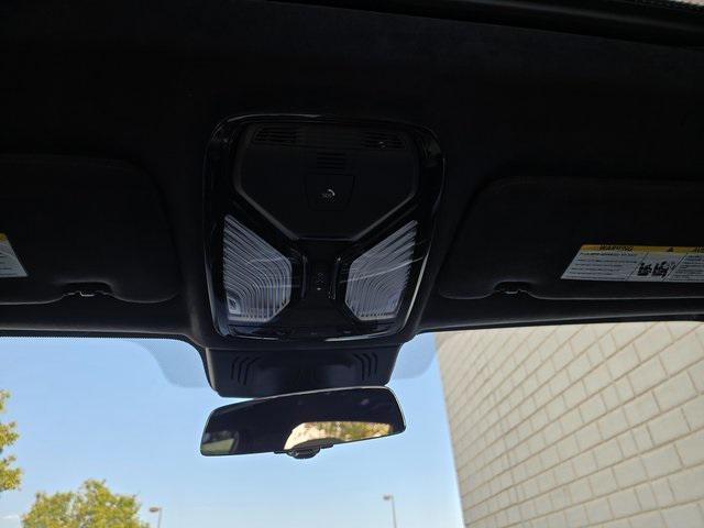Photo of 2019 Arctic Gray Metallic BMW X7
