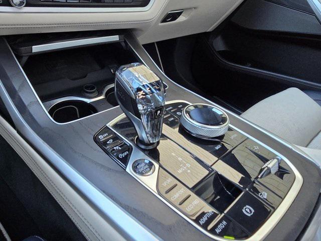 Photo of 2019 Arctic Gray Metallic BMW X7