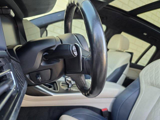Photo of 2019 Arctic Gray Metallic BMW X7