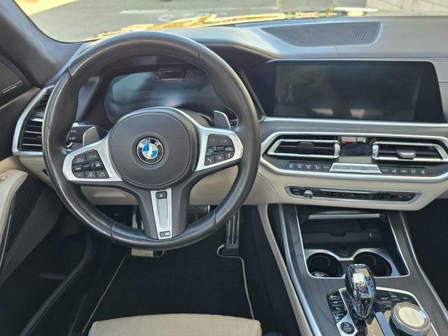 Photo of 2019 Arctic Gray Metallic BMW X7