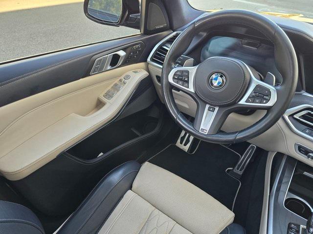 Photo of 2019 Arctic Gray Metallic BMW X7