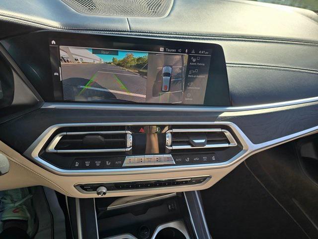 Photo of 2019 Arctic Gray Metallic BMW X7