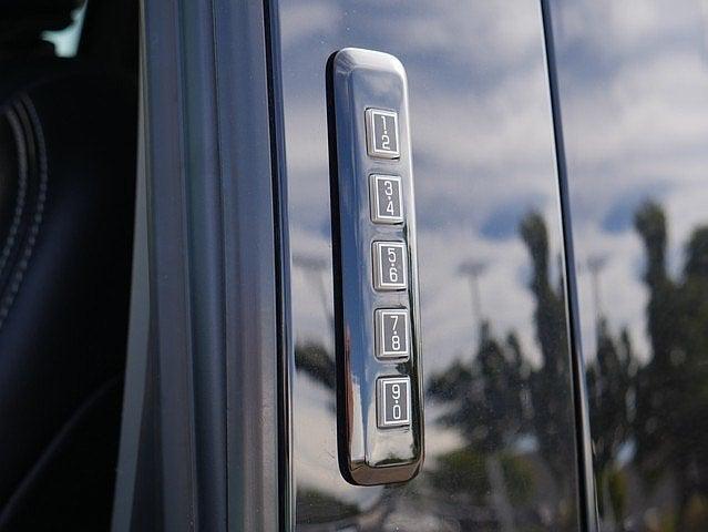Photo of 2021 Lithium Gray Metallic Ford F-250