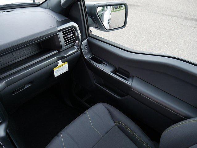 Photo of 2025 Oxford White Ford F-150