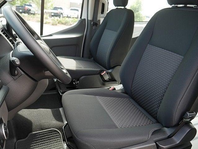 Photo of 2025 Oxford White Ford Transit-250