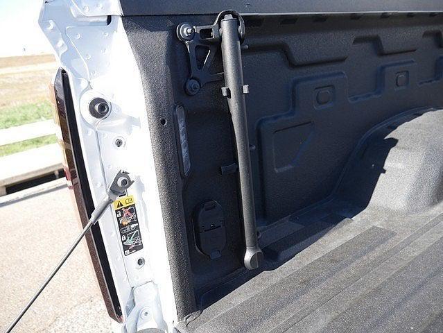 Photo of 2024 White Frost Tricoat GMC Sierra 2500